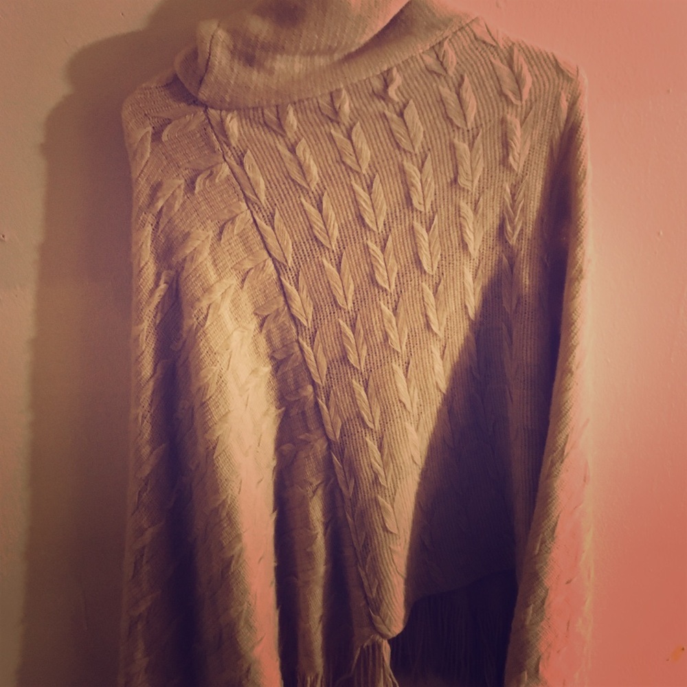 Poncho sweater One Size